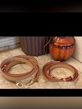 Adjustable Crossbody Shoulder Strap in Light Vachetta Color Synthetic Leather